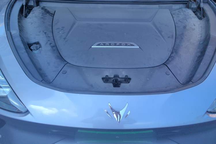 Used ARCFOX Alpha T 2022 653S+ 160kW Engine Bay