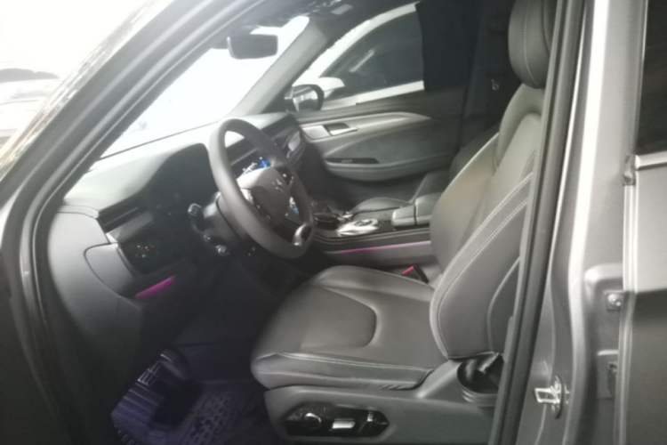 Used ARCFOX Alpha T 2022 653S+ 160kW Left Front Seat