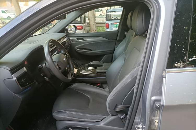 Used ARCFOX Alpha T 2022 653S+ 160kW Left Front Seat