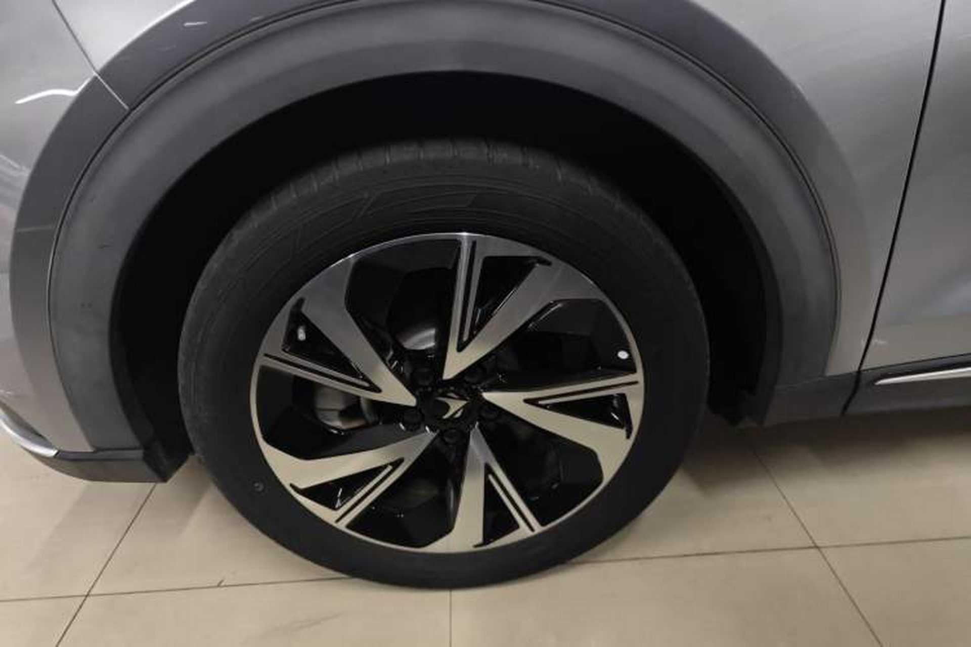 Used ARCFOX Alpha T 2022 480S 160kW Left Front Wheel Hub