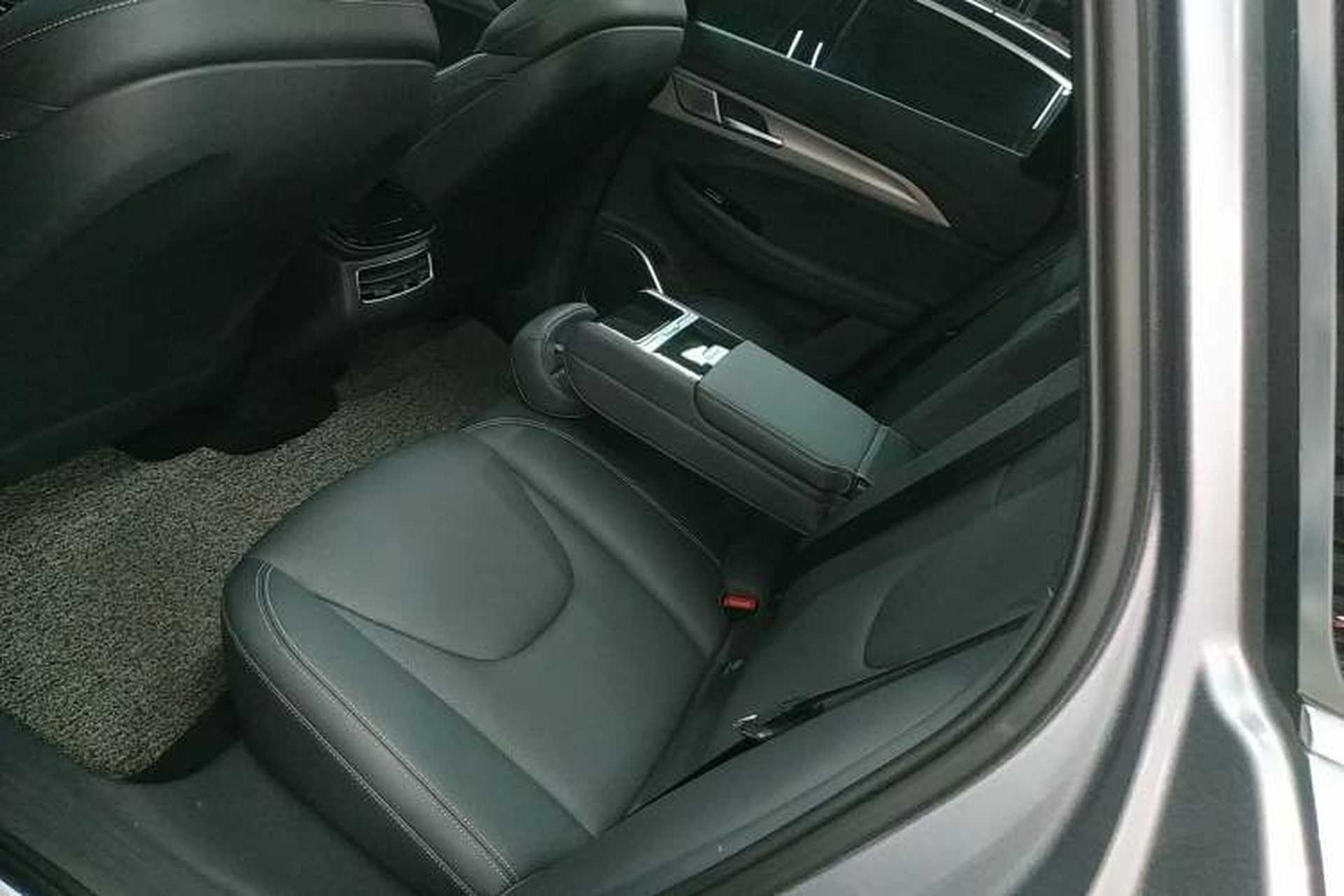 Used ARCFOX Alpha T 2022 480S 160kW Left Rear Seat