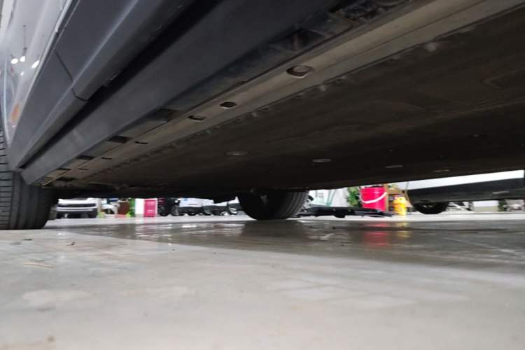 Used ARCFOX Alpha T 2022 653S+ 160kW Left Side Sill