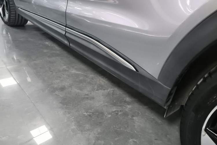 Used ARCFOX Alpha T 2022 653S+ 160kW Left Side Sill