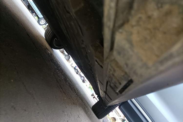 Used ARCFOX Alpha T 2022 653S+ 160kW Left Side Sill