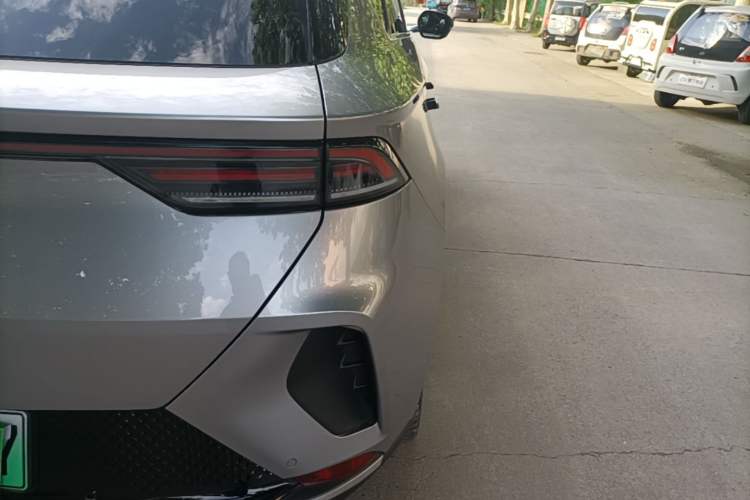 Used ARCFOX Alpha T 2022 653S+ 160kW Right Rear Taillight