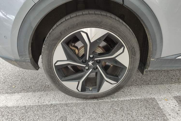 Used ARCFOX Alpha T 2022 653S+ 160kW Right Rear Wheel Hub