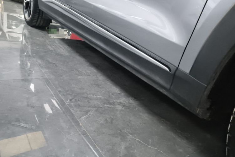 Used ARCFOX Alpha T 2022 653S+ 160kW Right Side Sill