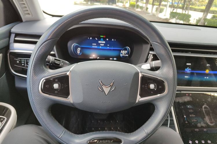 Used ARCFOX Alpha T 2022 653S+ 160kW Steering Wheel