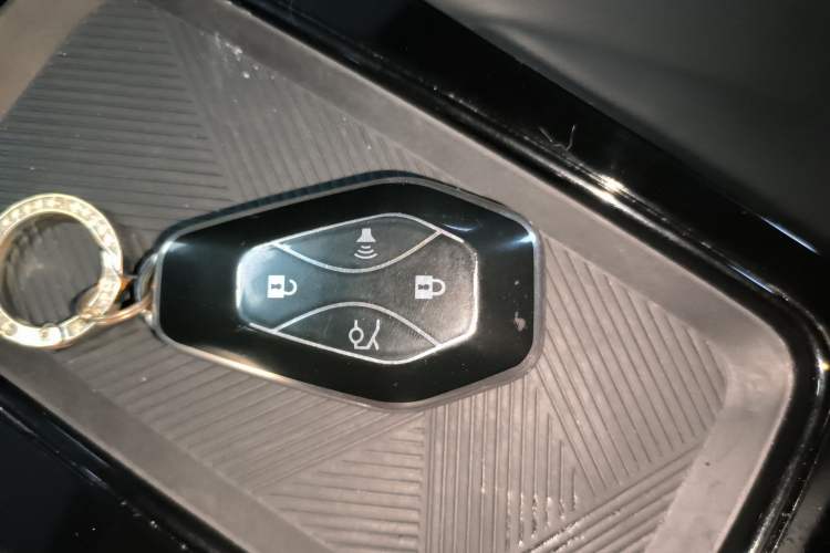 Used ARCFOX Alpha T 2022 653S+ 160kW Vehicle Key