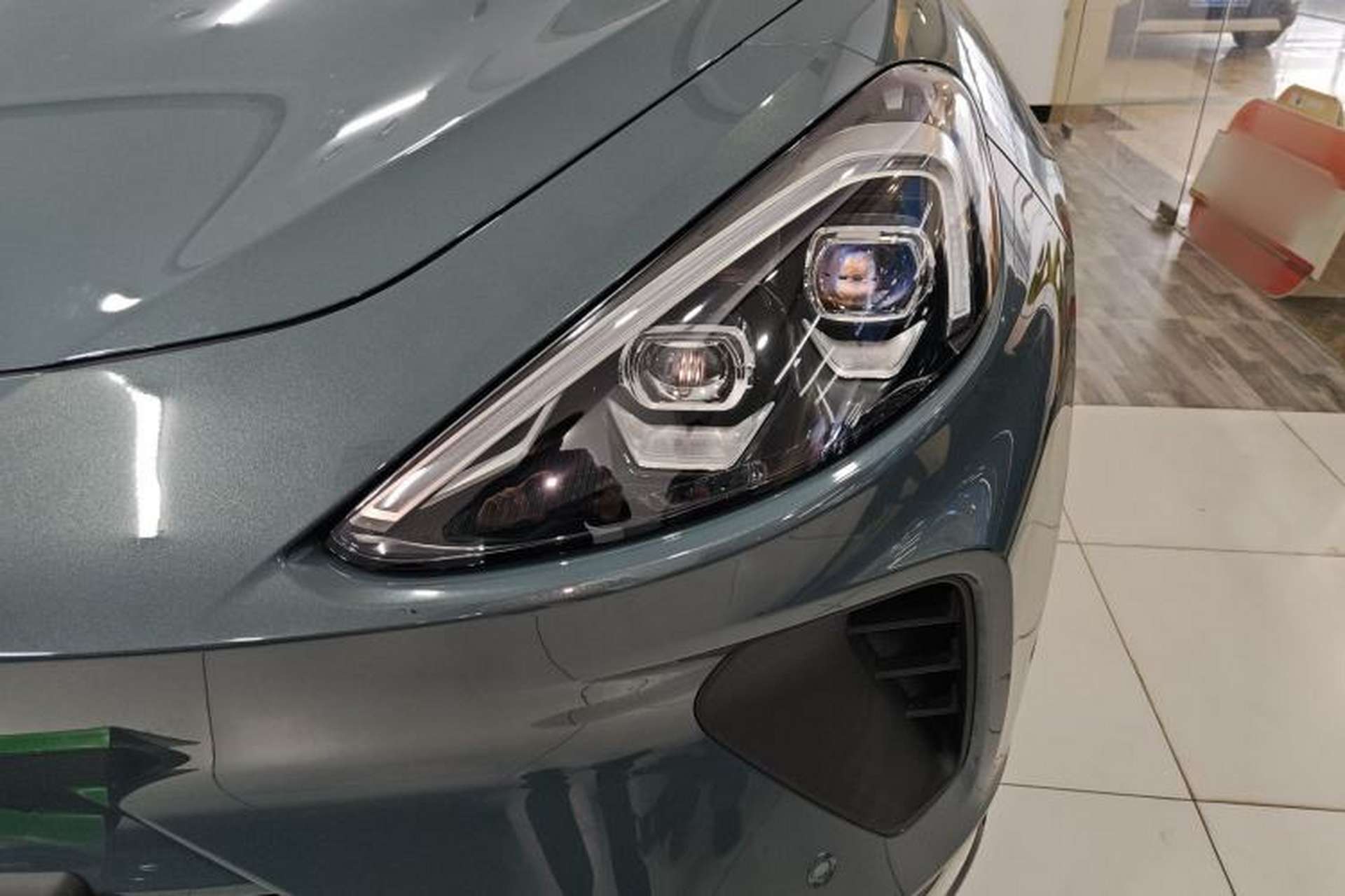 Used ARCFOX Alpha T 2022 653S+ 160kW Left Front Headlight