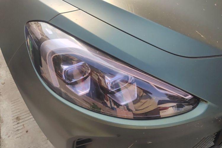 Used ARCFOX Alpha T 2022 653S+ 160kW Right Front Headlight