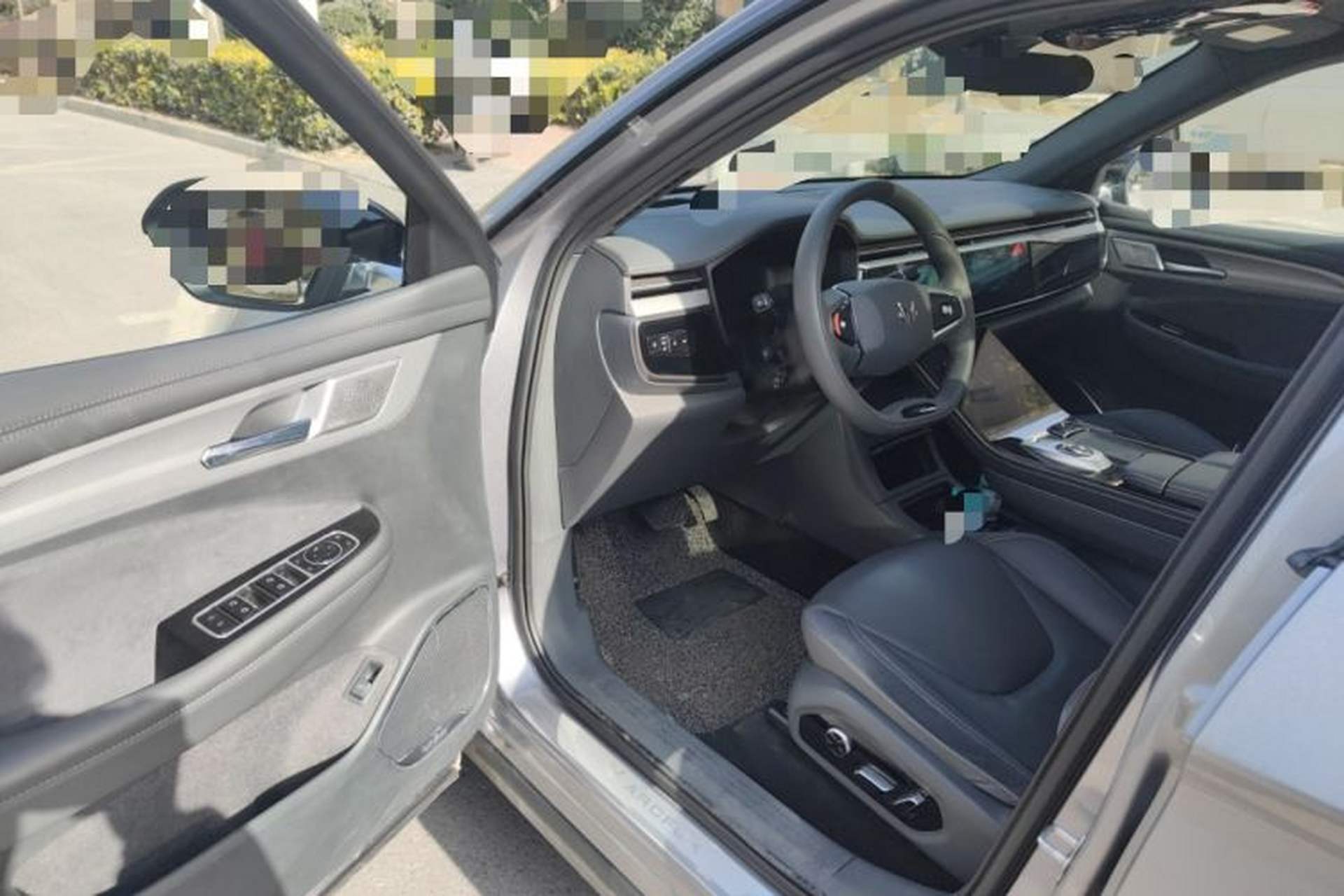 Used ARCFOX Alpha T 2022 653S+ 160kW Driver Seat