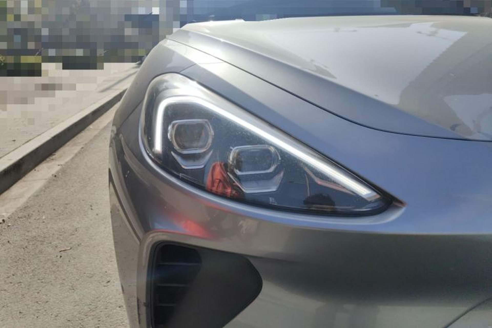 Used ARCFOX Alpha T 2022 653S+ 160kW Right Front Headlight