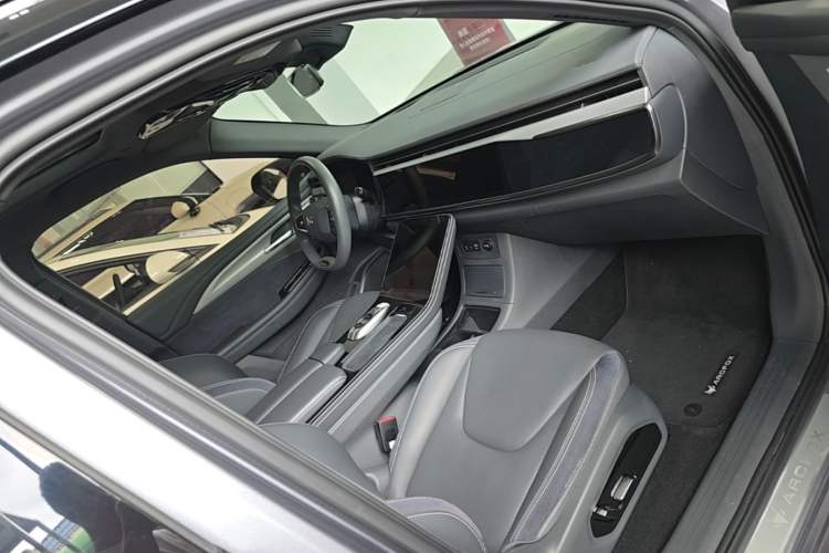 Used ARCFOX Alpha T 2022 653S+ 160kW Right Front Seat