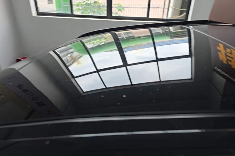 Used ARCFOX Alpha T 2022 653S+ 160kW Roof