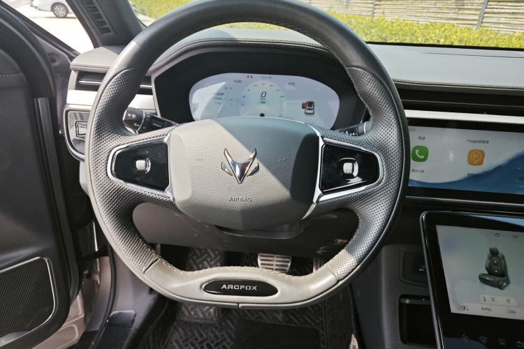 Used ARCFOX Alpha T 2022 653S+ 160kW Steering Wheel