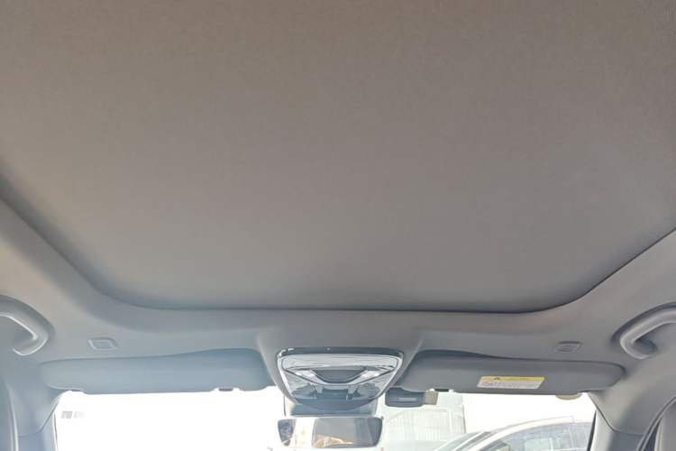 Used ARCFOX Alpha T 2022 480S 160kW Headliner