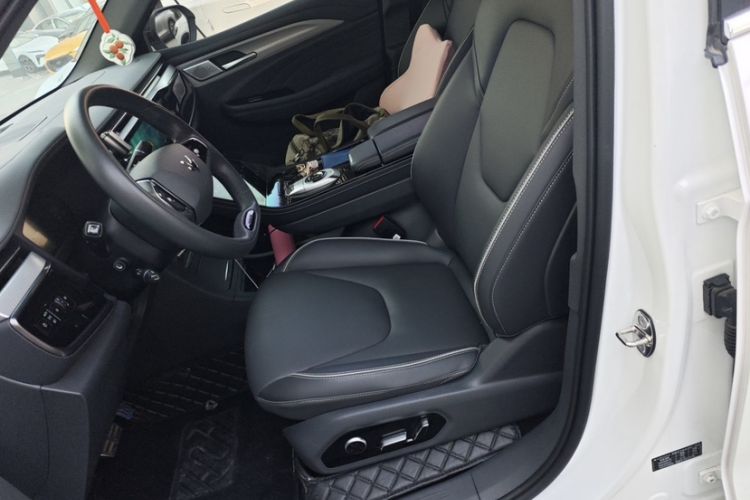Used ARCFOX Alpha T 2022 480S 160kW Interior 3