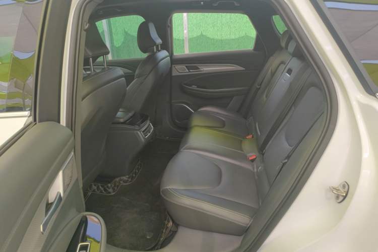Used ARCFOX Alpha T 2022 480S 175kW Left Rear Seat