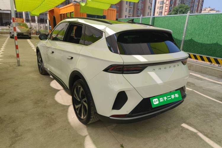 Used ARCFOX Alpha T 2022 480S 175kW Rear Left 45 Deg