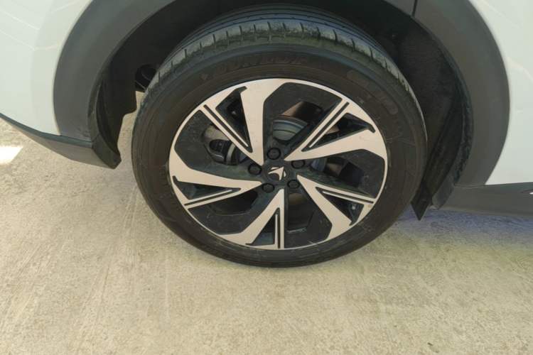 Used ARCFOX Alpha T 2022 480S 175kW Right Rear Wheel Hub