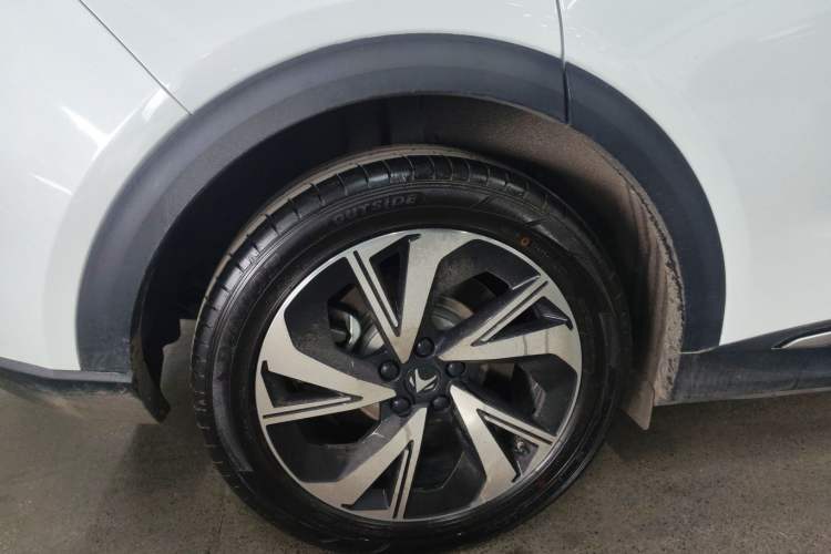 Used ARCFOX Alpha T 2022 480S 175kW Right Rear Wheel Hub