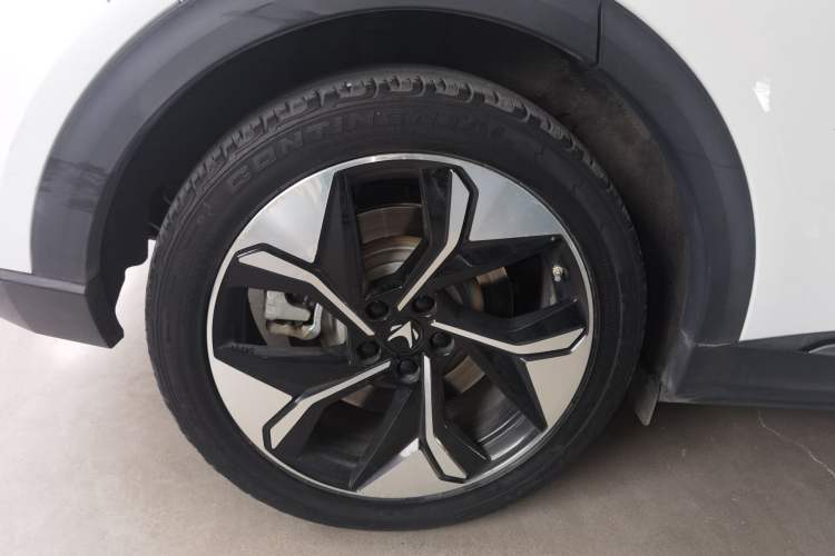 Used ARCFOX Alpha T 2022 653S+ 160kW Right Rear Wheel Hub