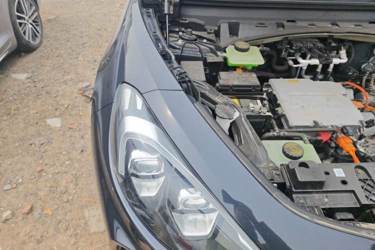 Used ARCFOX Alpha T 2023 480 Forest Edition 175kW Engine Bay Right