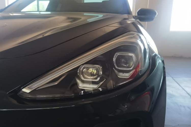 Used ARCFOX Alpha T 2023 688E+ Forest Edition 160kW Left Front Headlight