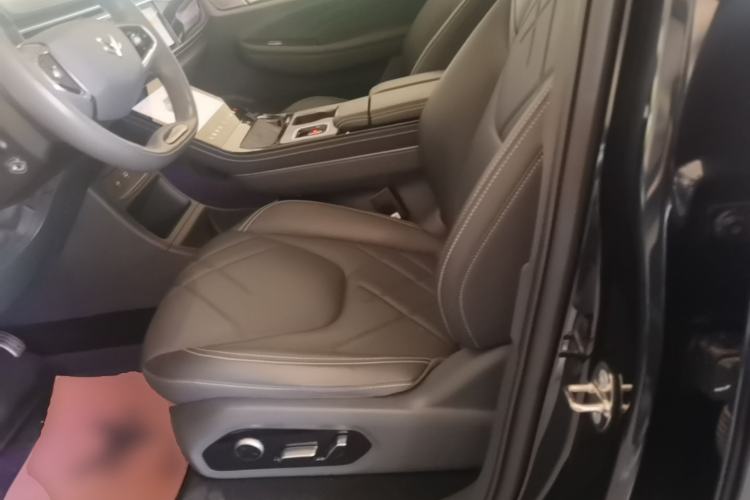 Used ARCFOX Alpha T 2023 688E+ Forest Edition 160kW Left Front Seat