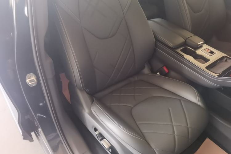 Used ARCFOX Alpha T 2023 688E+ Forest Edition 160kW Right Front Seat