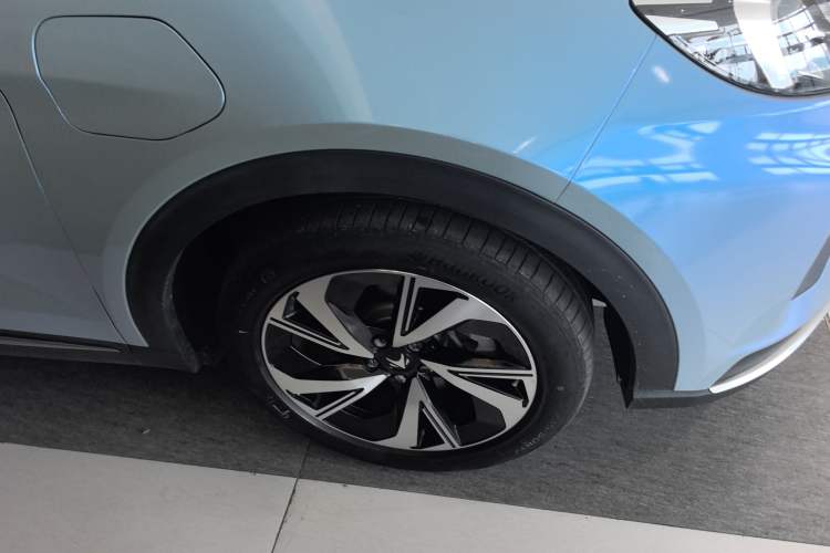 Used ARCFOX Alpha T 2023 480E Forest Edition 160kW Exterior 3