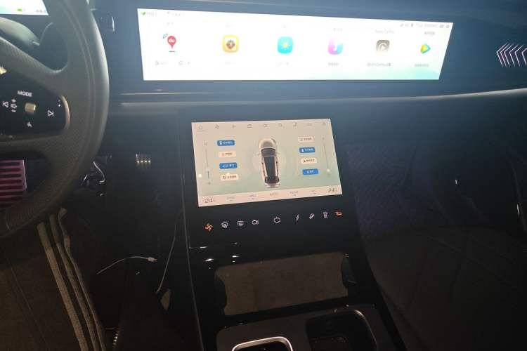 Used ARCFOX Alpha T 2023 688E+ Forest Edition 160kW Audio And AC Panel