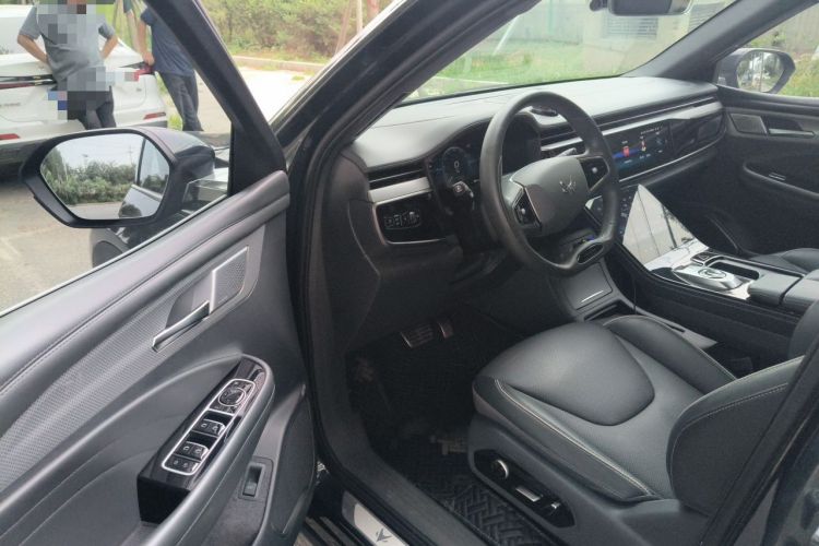 Used ARCFOX Alpha T 2023 480E Forest Edition 175kW Driver Seat