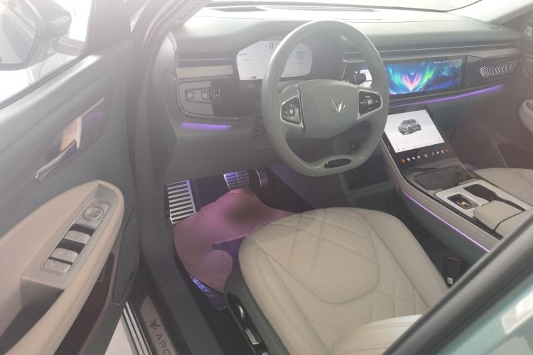 Used ARCFOX Alpha T 2023 688E+ Forest Edition 175kW Driver Seat