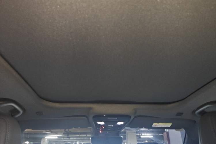 Used ARCFOX Alpha T 2023 688E+ Forest Edition 160kW Headliner