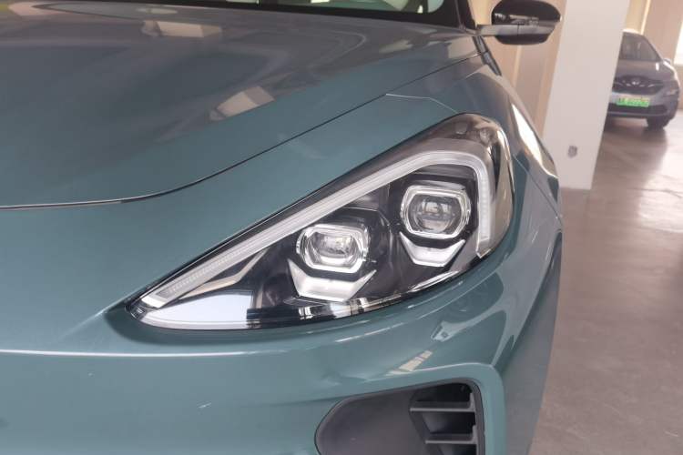 Used ARCFOX Alpha T 2023 688E+ Forest Edition 175kW Left Front Headlight