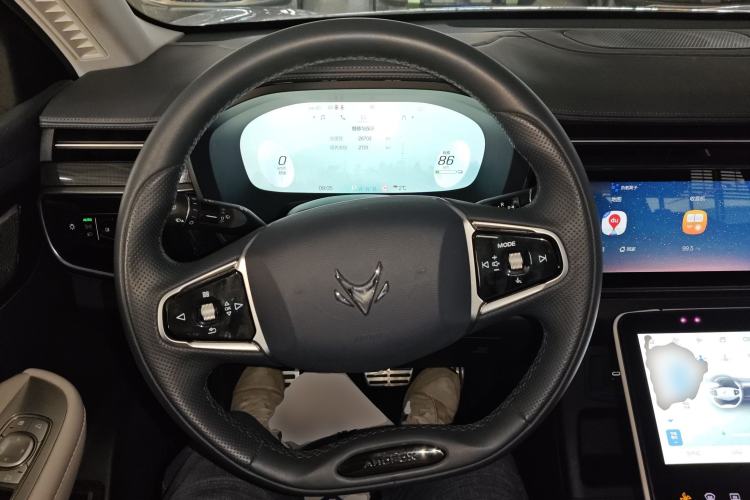 Used ARCFOX Alpha T 2023 480E Forest Edition 160kW Steering Wheel