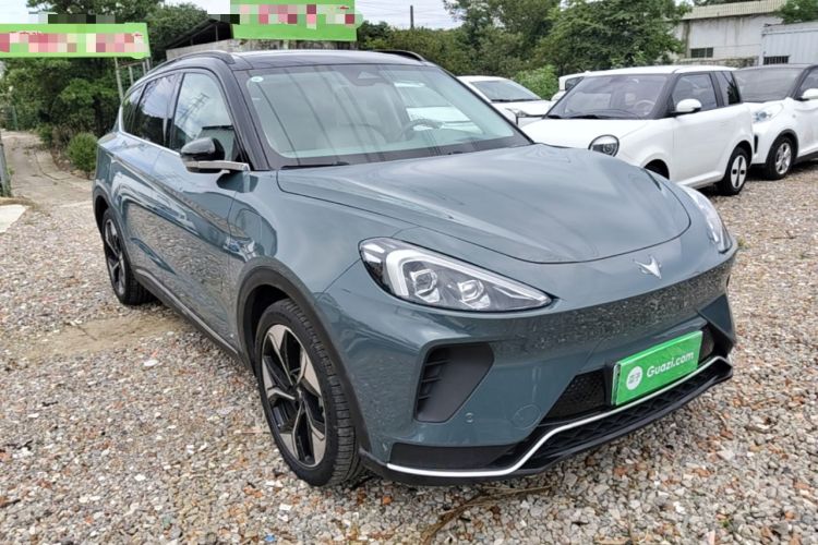 Used ARCFOX Alpha T 2023 688E+ Forest Edition 160kW Front Right 45 Deg