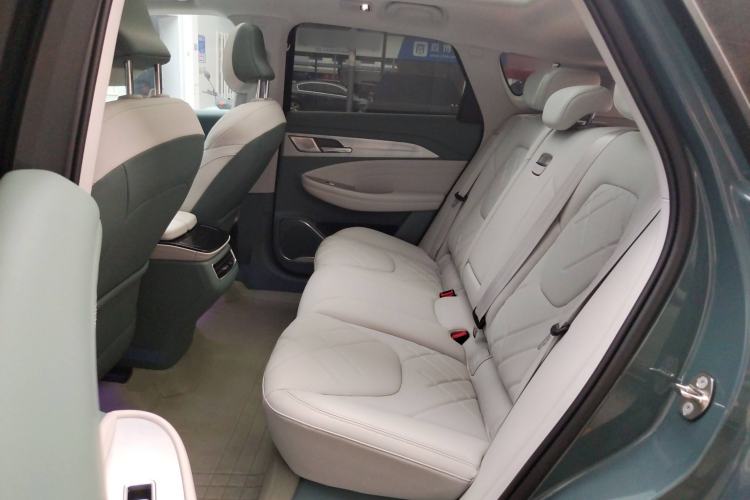 Used ARCFOX Alpha T 2023 688E+ Forest Edition 160kW Interior 4
