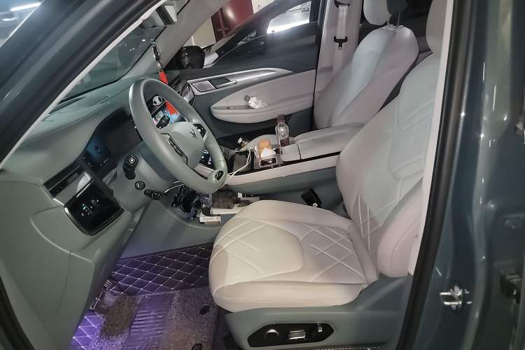 Used ARCFOX Alpha T 2023 688E+ Forest Edition 160kW Left Front Seat
