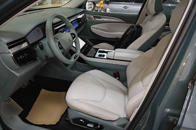 Used ARCFOX Alpha T 2023 480E Forest Edition 175kW Left Front Seat