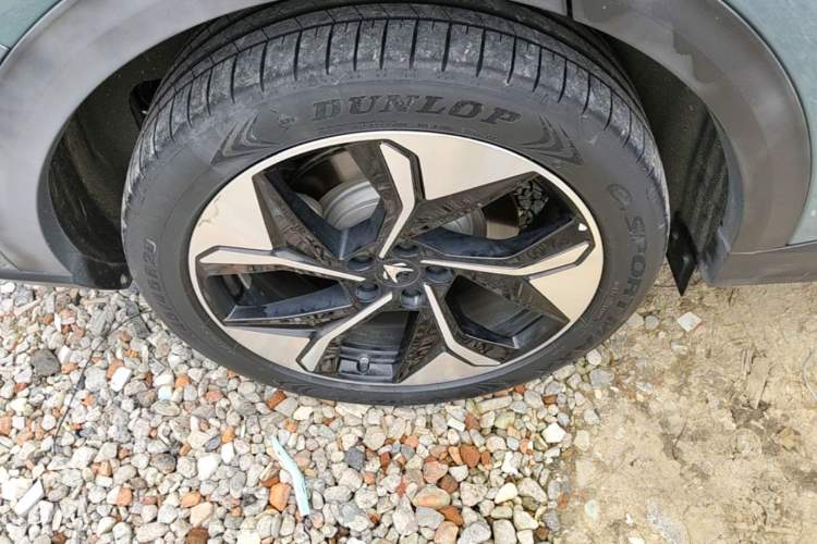 Used ARCFOX Alpha T 2023 688E+ Forest Edition 160kW Right Rear Wheel Hub