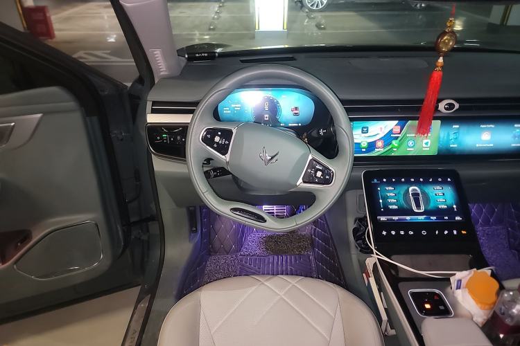 Used ARCFOX Alpha T 2023 688E+ Forest Edition 160kW Steering Wheel