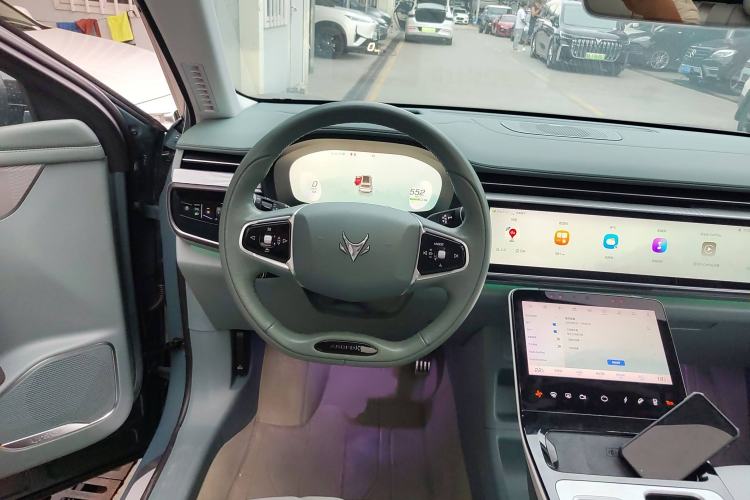 Used ARCFOX Alpha T 2023 688E+ Forest Edition 160kW Steering Wheel