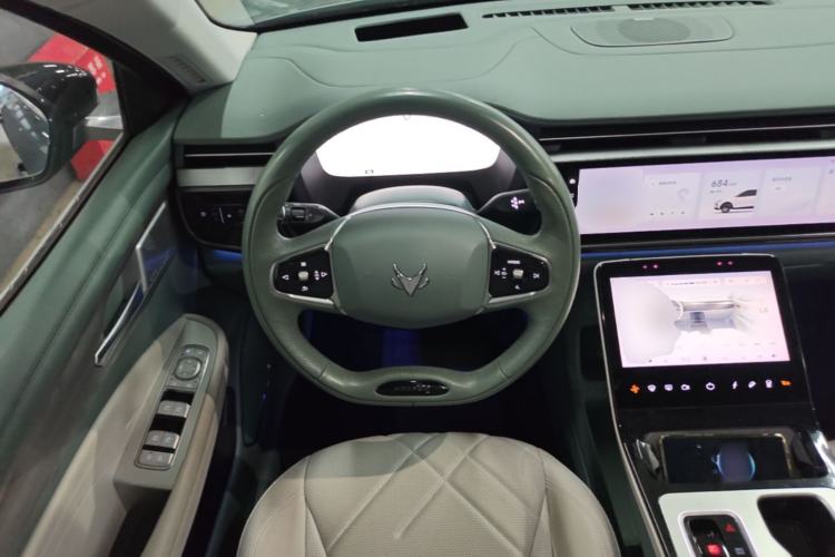 Used ARCFOX Alpha T 2023 688E+ Forest Edition 160kW Steering Wheel