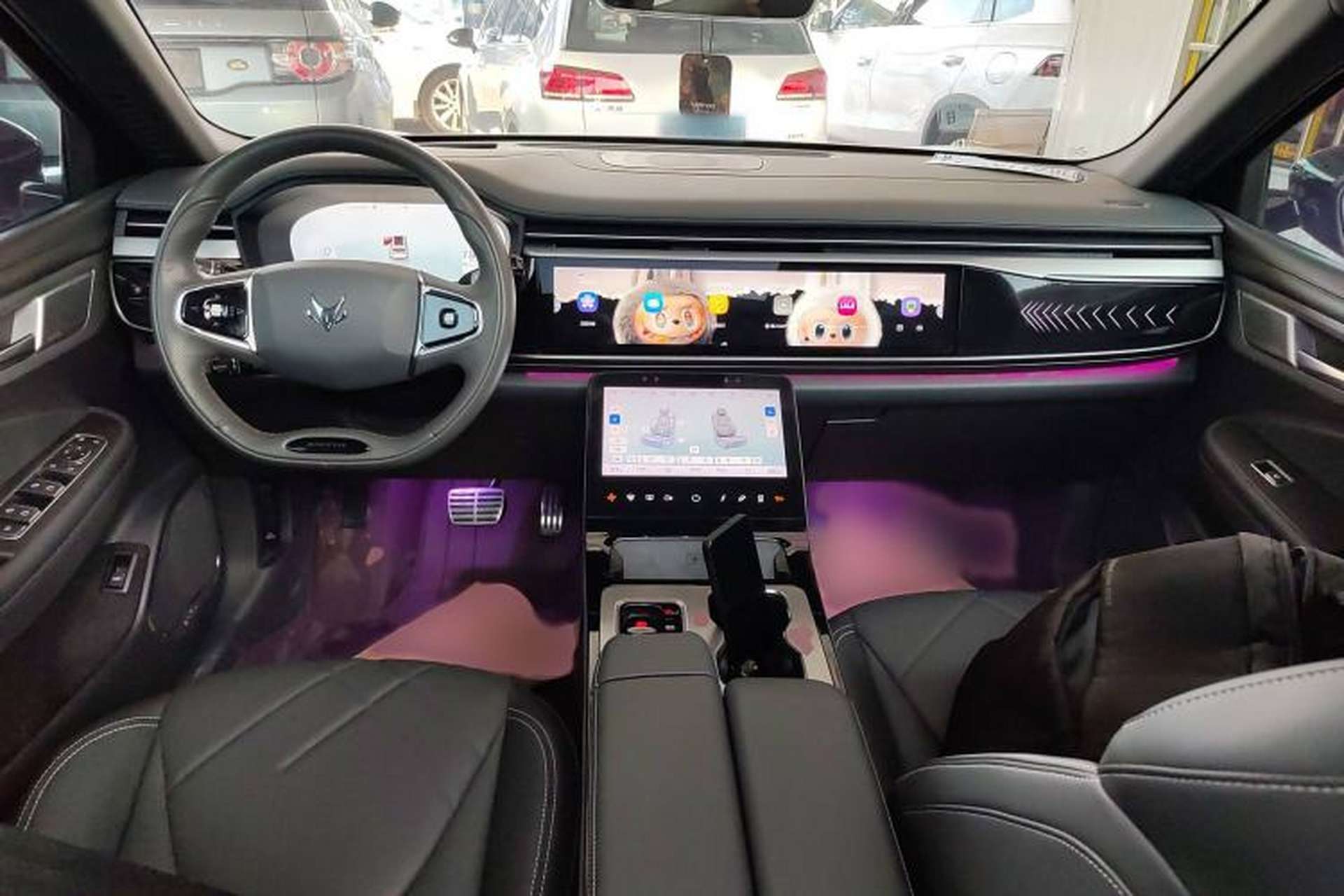 Used ARCFOX Alpha T 2023 688E+ Forest Edition 160kW Interior 2