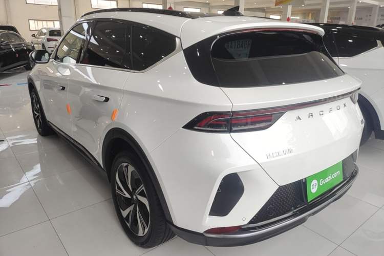 Used ARCFOX Alpha T 2023 480 Forest Edition 175kW Exterior 2