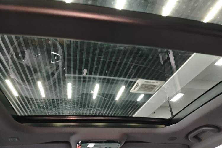 Used ARCFOX Alpha T 2023 480 Forest Edition 175kW Headliner
