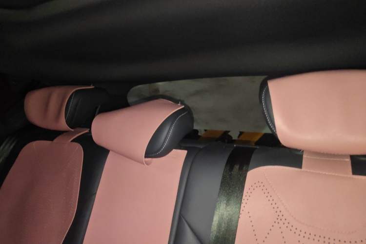 Used ARCFOX Alpha T 2023 688E+ Forest Edition 160kW Headliner